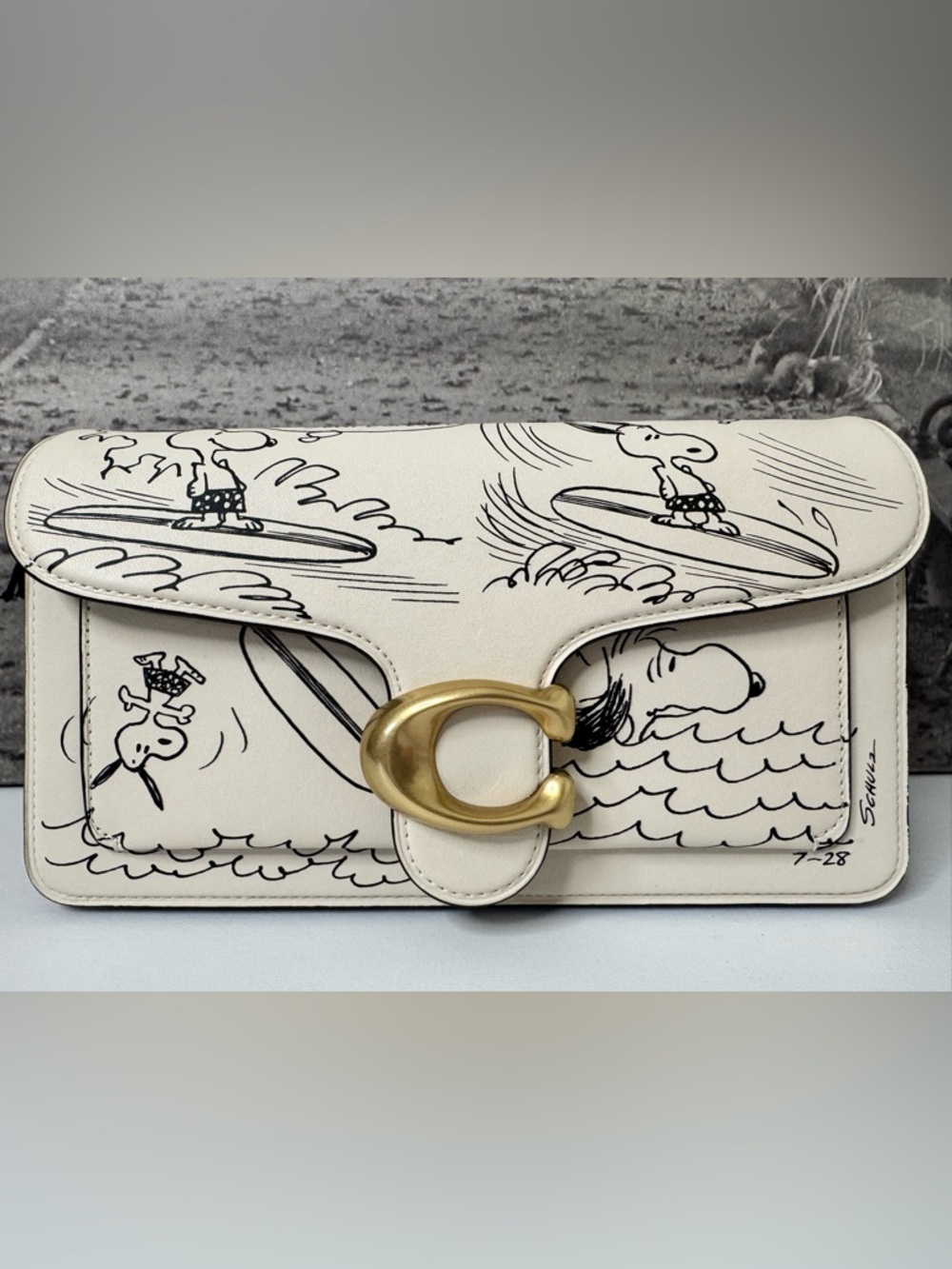 NWT Coach x Peanuts Snoopy Tabby Shoulder Bag 26 Newspaper Print Chalk CCB04